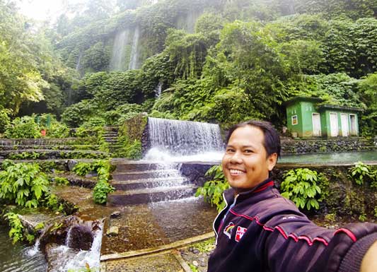 Air Terjun Benang Setokel dan Benang Kelambu
