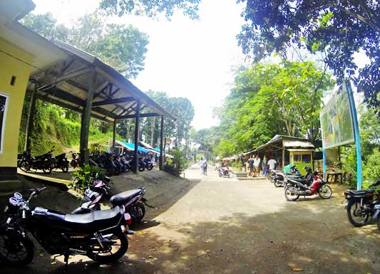 Air Terjun Benang Setokel dan Benang Kelambu